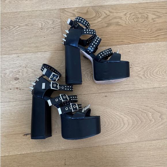 La Moda Platform Heels Spikes Buckles Revin Size US7 Black Silver - Picture 1 of 8